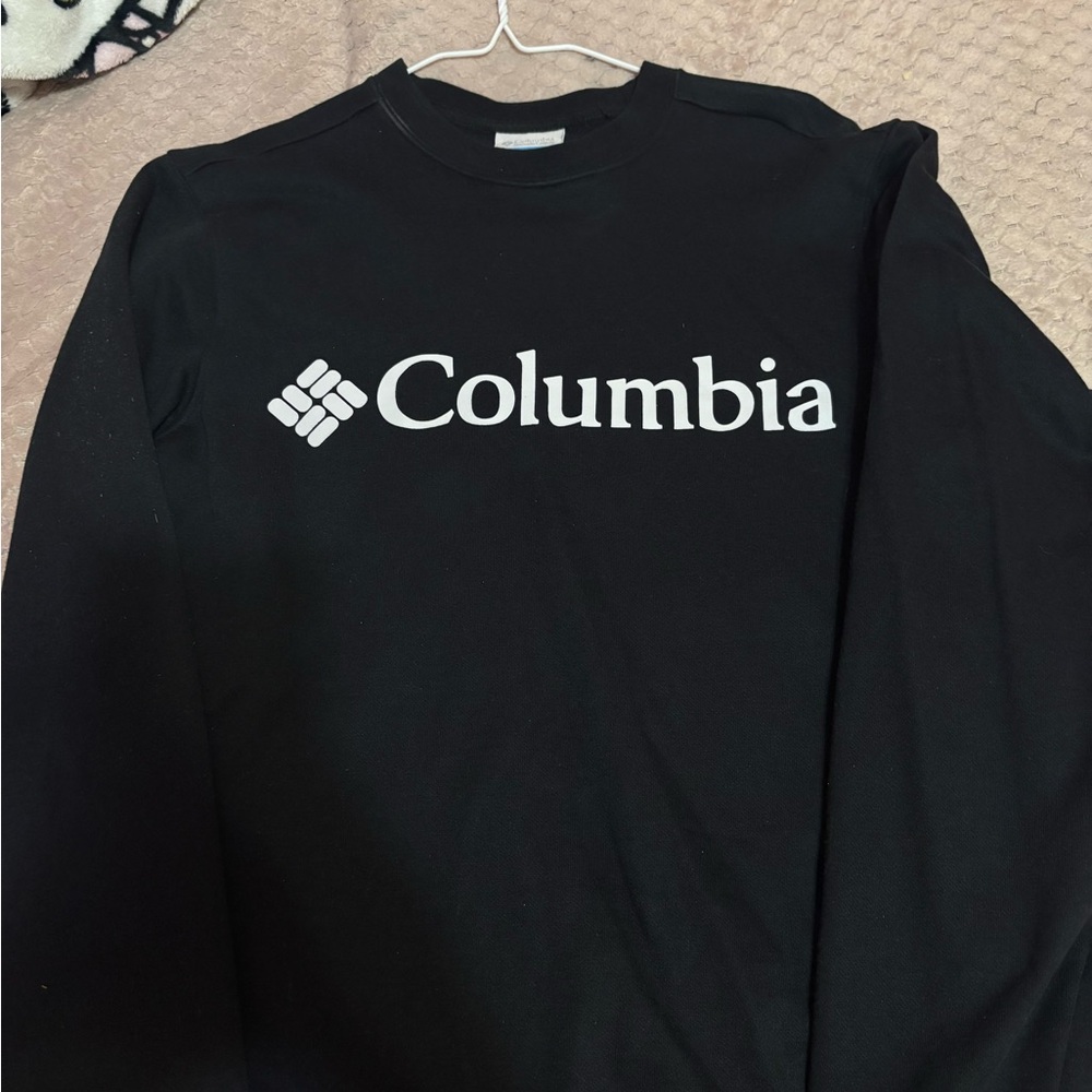 Columbia Men's Black Sweatshirt
